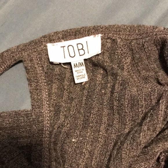 Grey long sleeve shirt in medium from Tobi - Picture 3 of 3